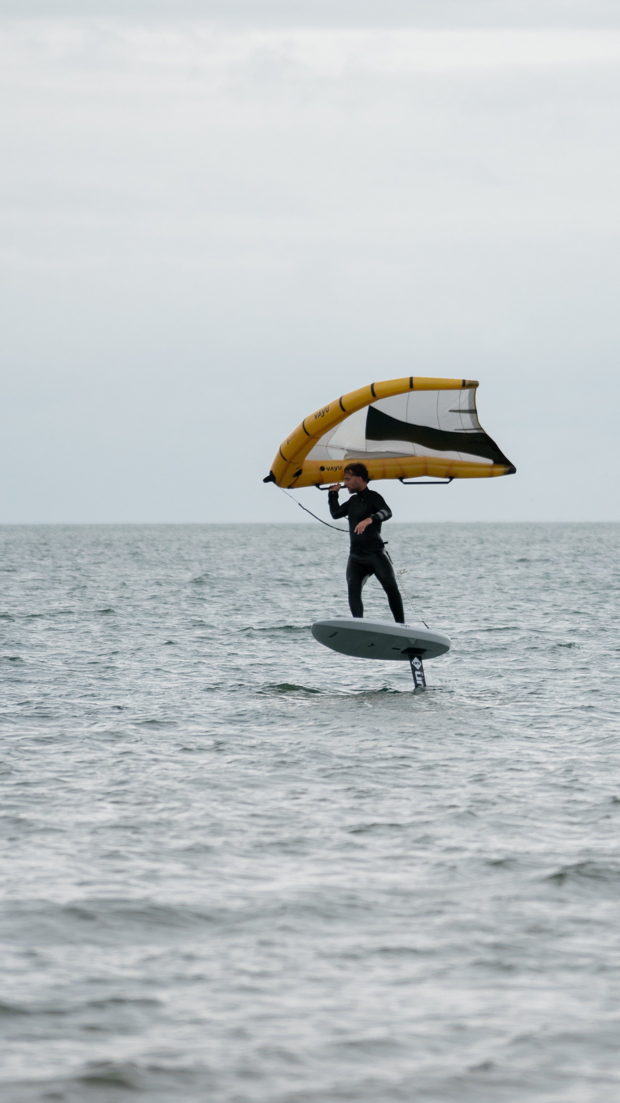 Vayu Fly R wingfoil board - OnFoil